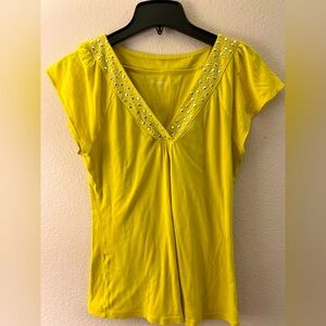 Woman’s Express V-neck shirt size Medium